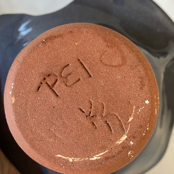 Handmade Modern Contemporary Purple Pottery Bowl - Picture 5 of 8